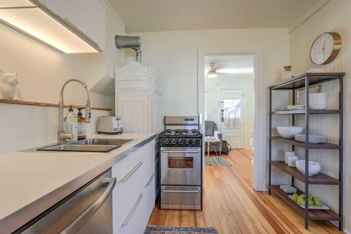 Villa Vintage Tiny House Cute 1Bdrm Big Appeal à Colorado Springs Extérieur photo