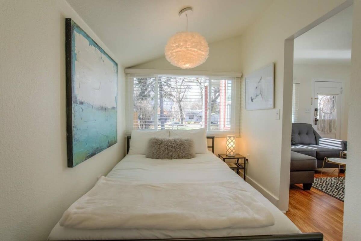 Villa Vintage Tiny House Cute 1Bdrm Big Appeal à Colorado Springs Extérieur photo